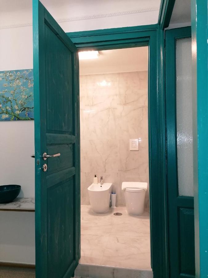 Casacasetta Suite Appartamento Indipendente Таранто Екстериор снимка